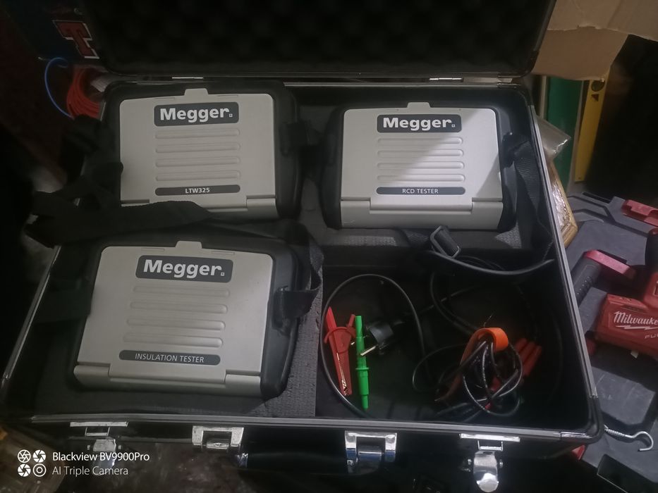Set 3 testere Megger electricieni