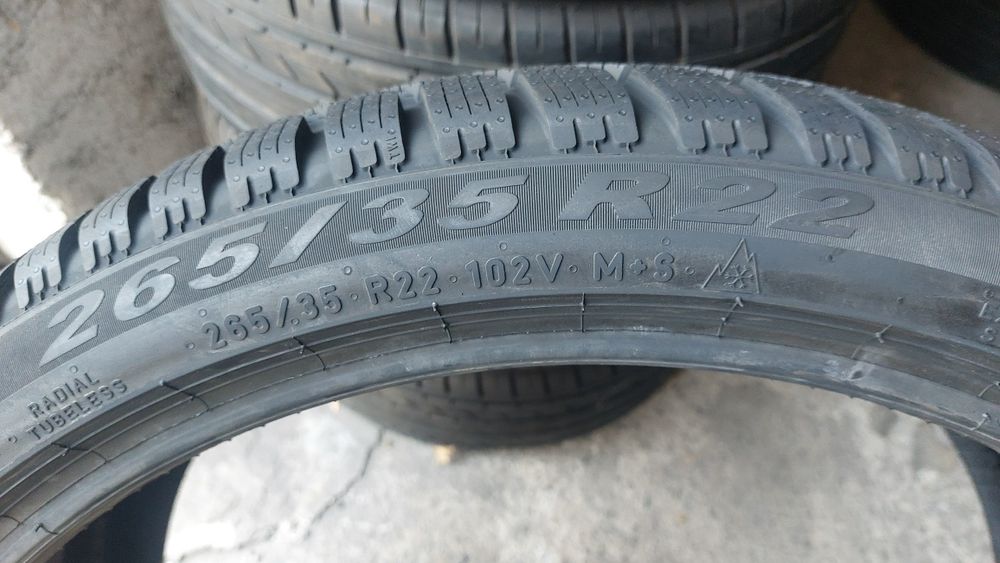 Нови гуми 265/35/22 Pirelli Scorpion Winter 4 броя