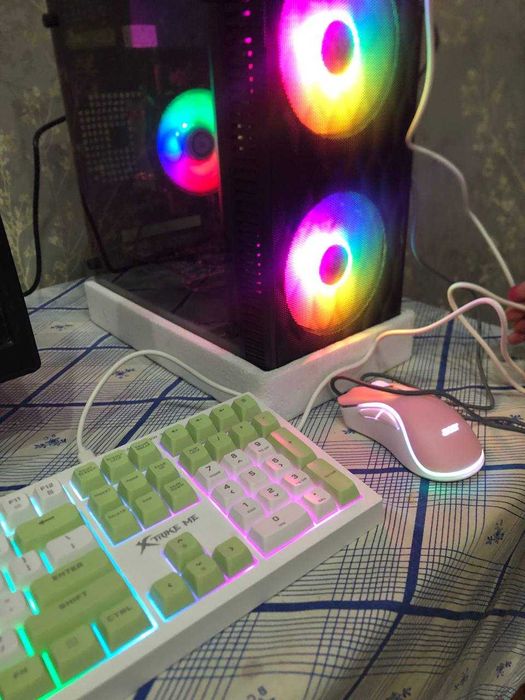 Kampyuter PC sotiladi