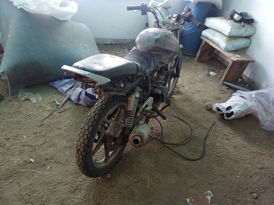 Мото рейсер 250 кубов на хаду.