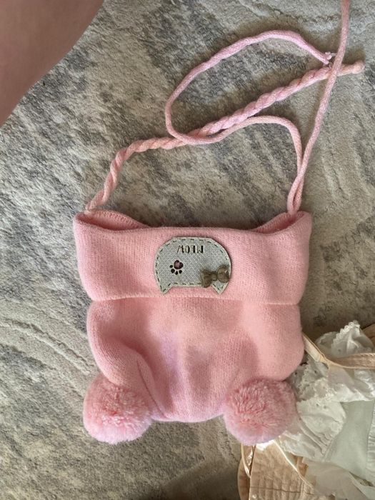 Детские вещи на девочку от нуля до года