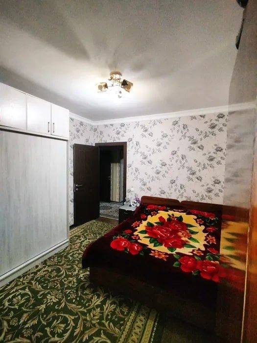 Сергели 9 худуд 3*4 хона 6 этаж срочно сотилади