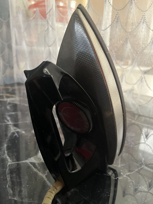 Утюги в рабочем состоянии