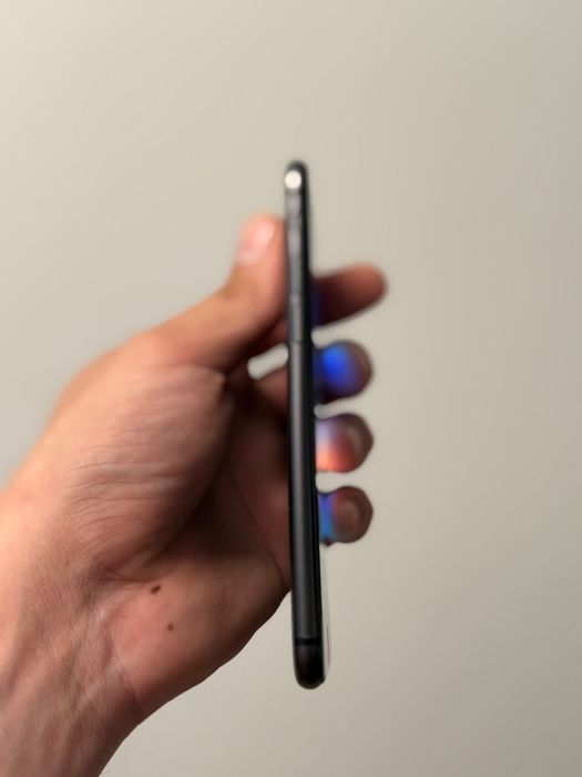iPhone 8 Negru 64GB