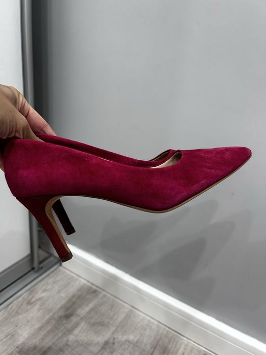 Продам туфли змшевые новые