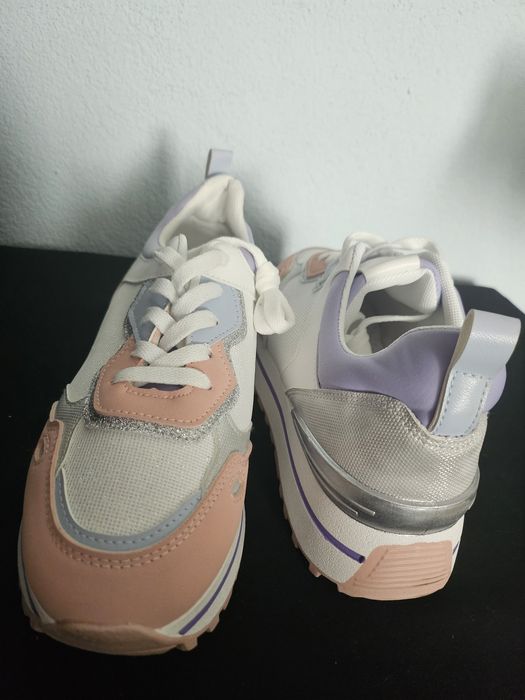 Дамски маратонки