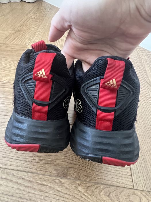 Кроссовки Adidas оригинал