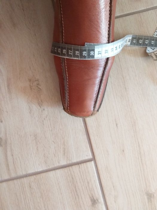 cizma 41,culoarea castanei,piele