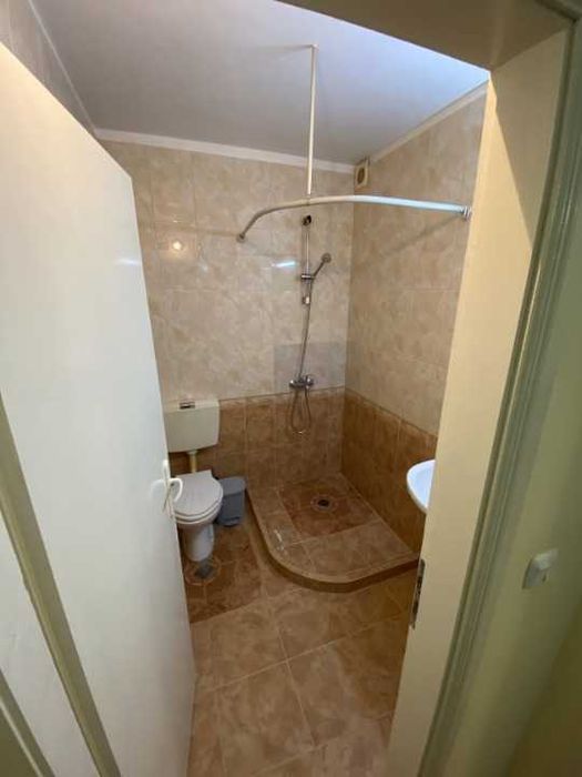 Дава се под наем Двустаен апартамент в Варна, Лятно кино Тракия - 50 кв.м за 359.04 € - Снимка #4