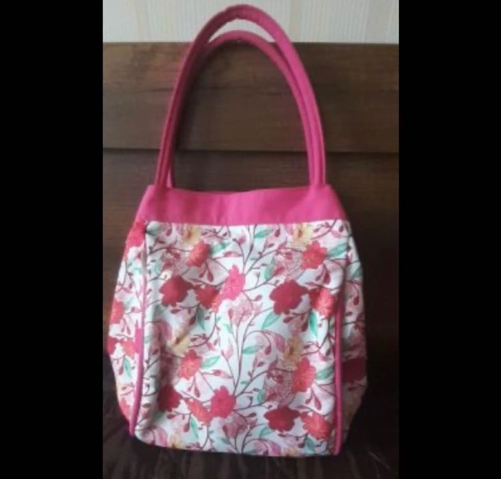 Дамска флорална чанта от плат