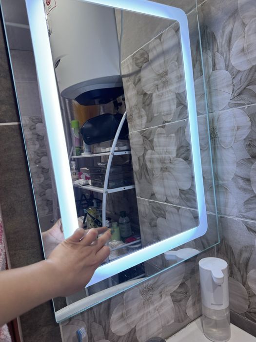 Продам зеркало 50*70