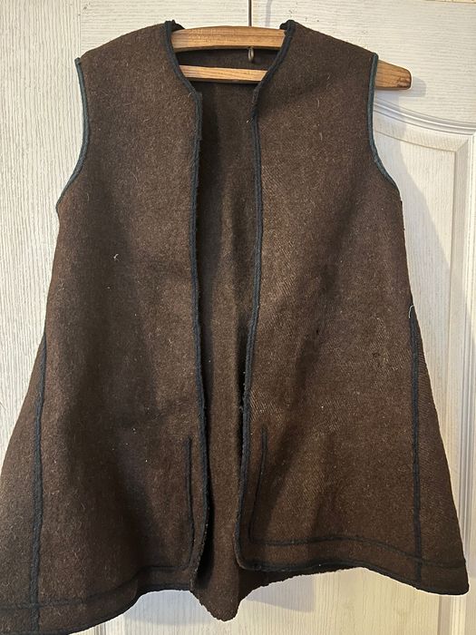 Автентичен вълнен елек