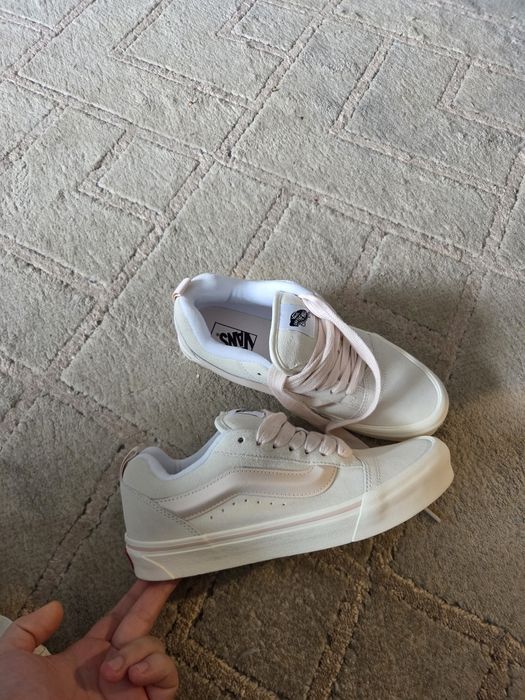 Маратонки Vans Knu Skool 41 номер чисто нови