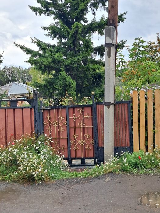 Продам уютный дом у леса ,