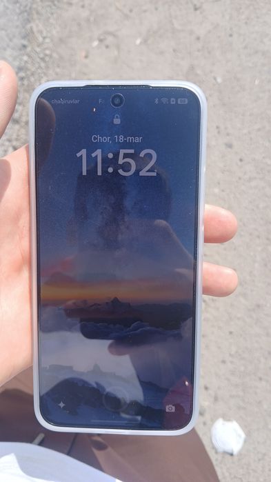 Realmi telefon sotiladi srochno