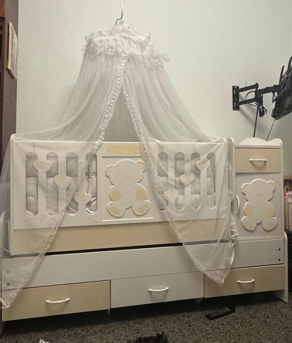 Продаётся детская кровать