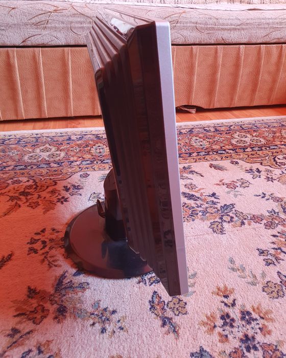 Monitor LG Flatron Wide