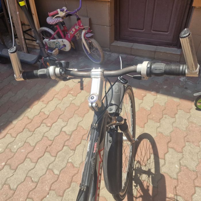 Biciclete de vanzare