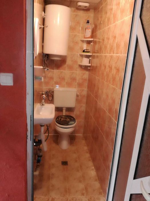 Етаж от къща в Оборище