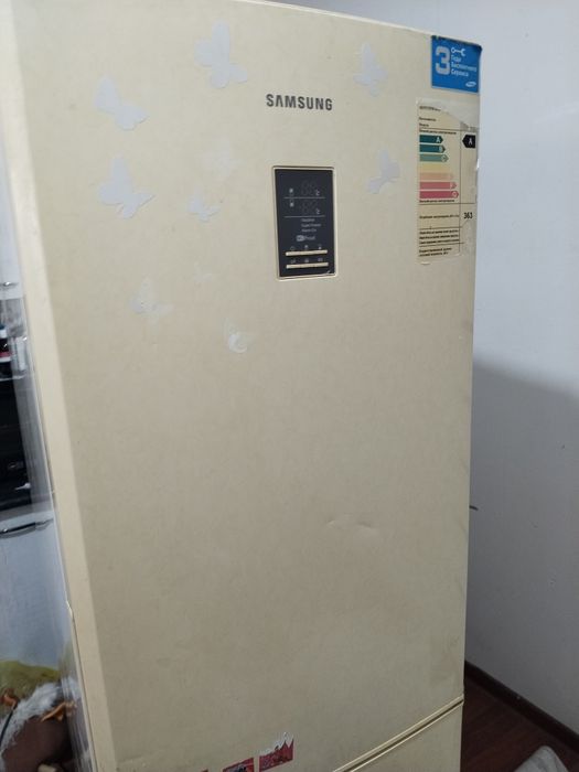 Холодильник продается