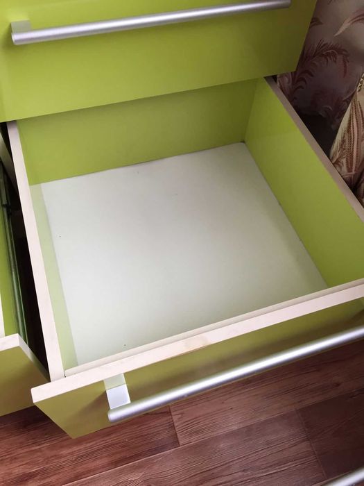 Шкаф в идеальном состоянии