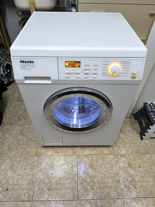 Пералня Miele W 5965 WPS - 8кг. 1600об. Лимитирана серия с пара .