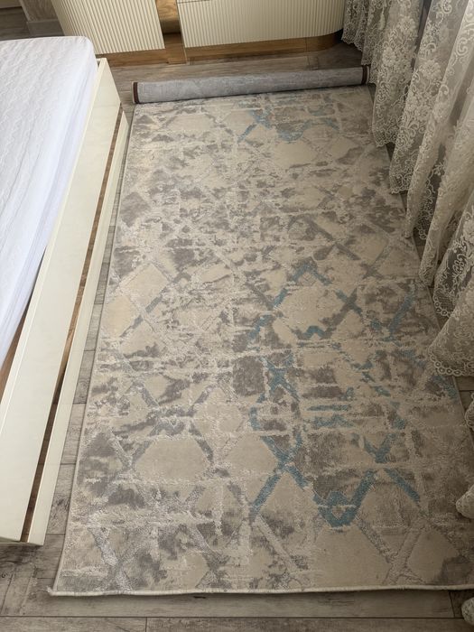 Палас, коврик для комнаты