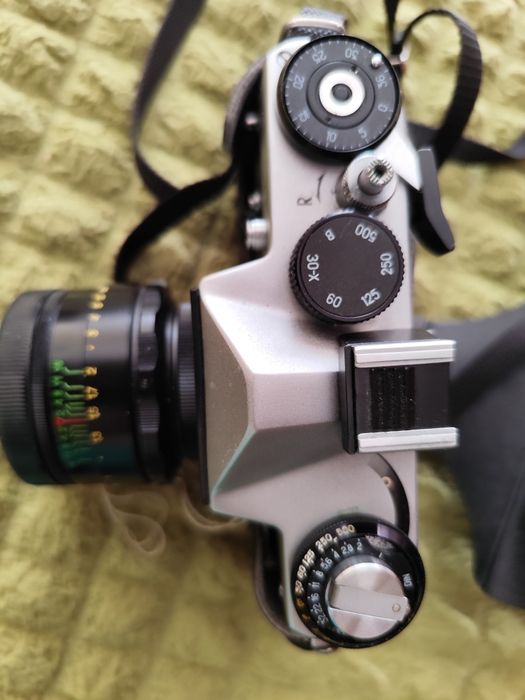 Руски ретро фотоапарат Зенит