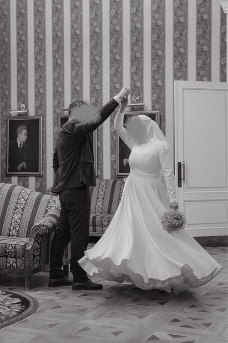 Платье свадебное