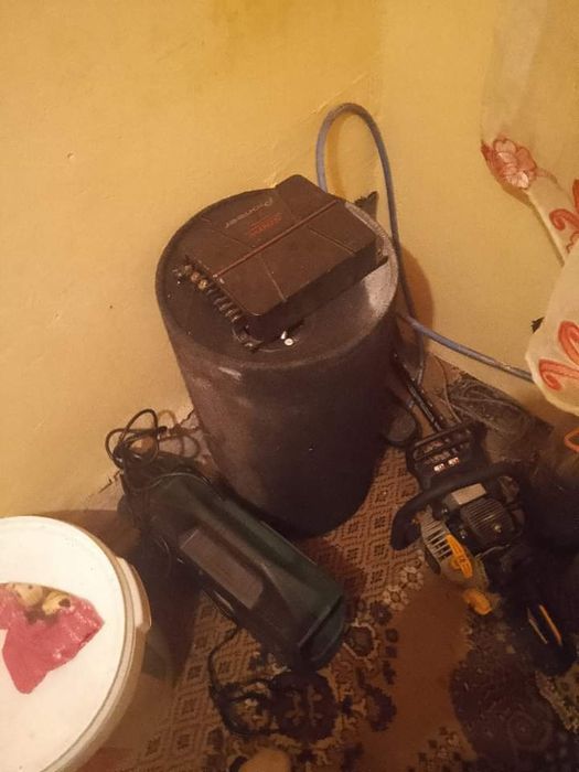 Vând subufar+statie  auto