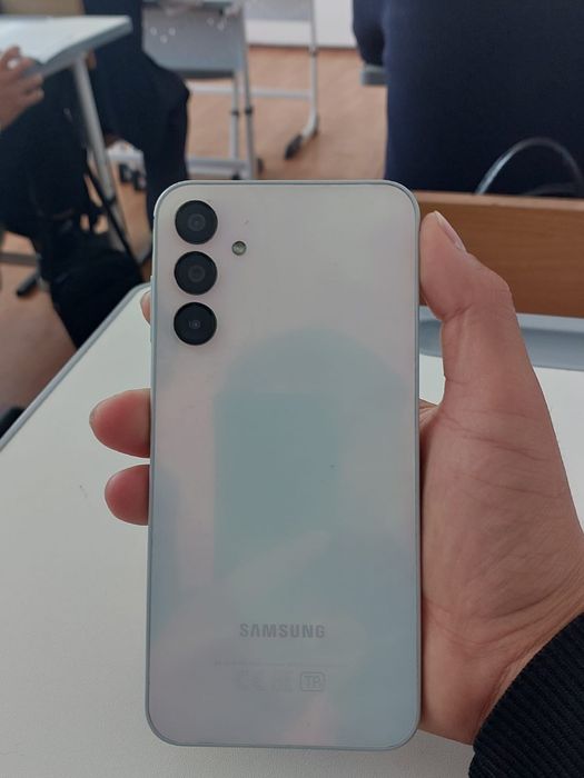 Samsung a15 8/256 идеал
