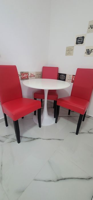 Masa bucatarie rotunda