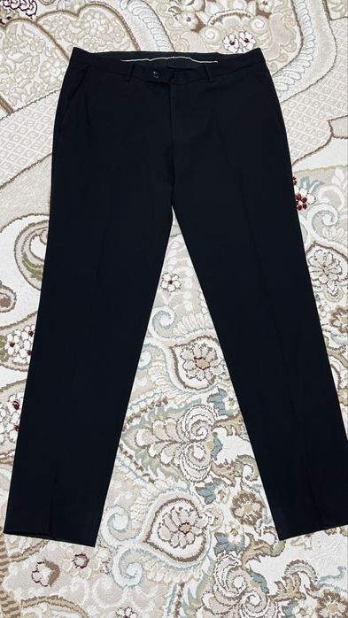 мужской  костюм.