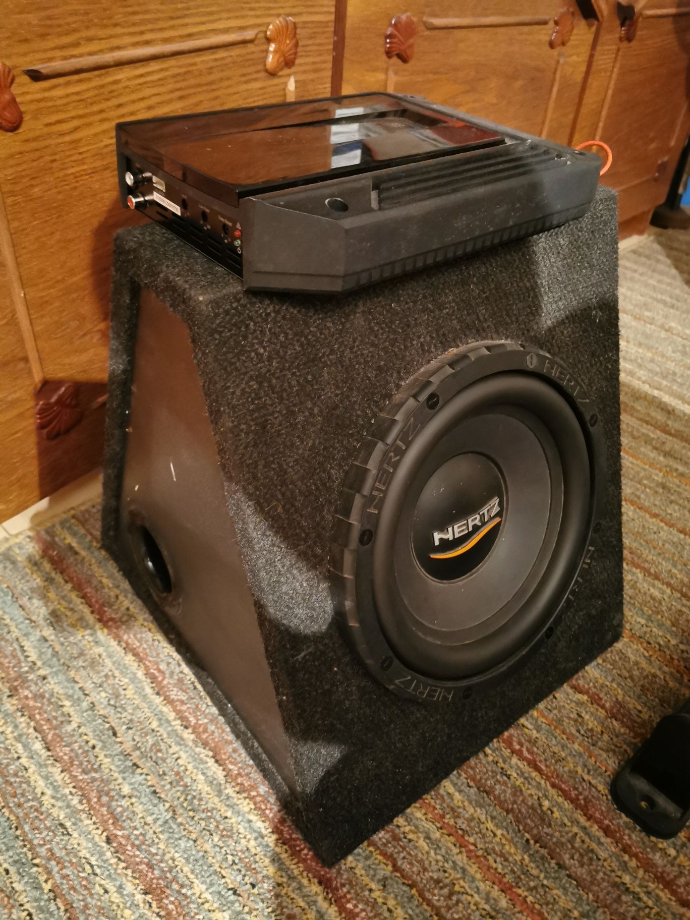 Olx 2024 subwoofer jbl