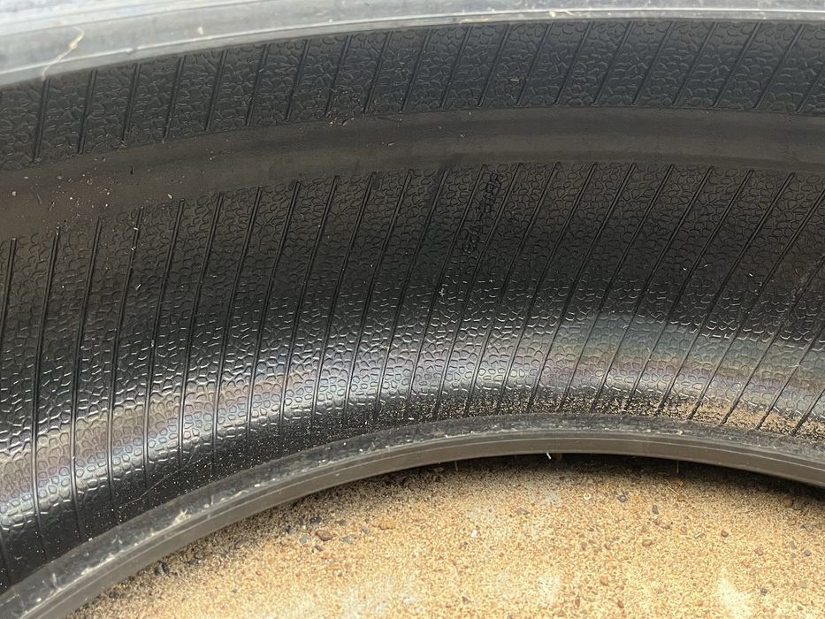 Продам шины летные 225/55/R17