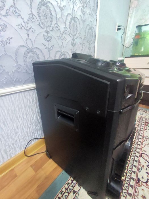 LG X Boom 1000W акустика