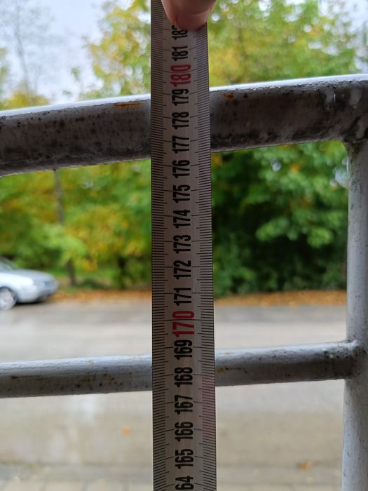 Метален портал ( врата)