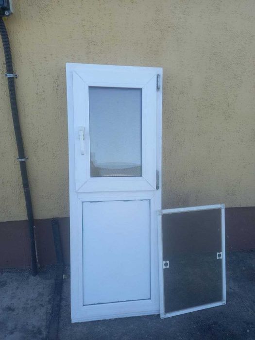 50/134 см. окно пластиковое Б/У