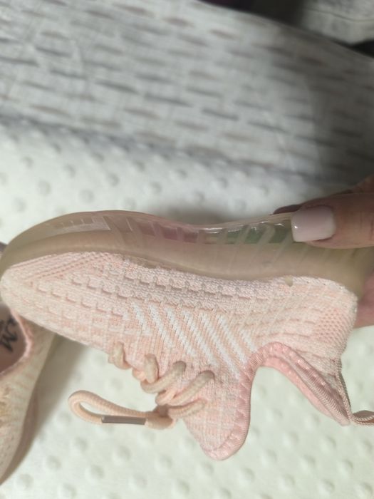 Иззики детские на  девочку