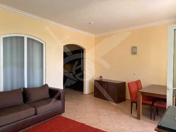 Продава се Двустаен апартамент в София, Хладилника - 88 кв.м за 853 €/кв.м - Снимка #3