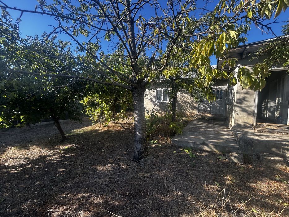 Teren 1.500 mp+ casa 75 mp – CUCA, GALAȚI