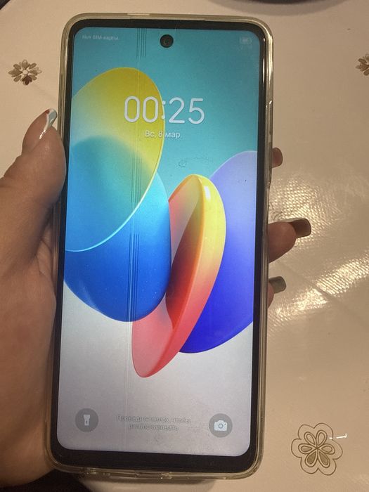 Продам телефон без коробки