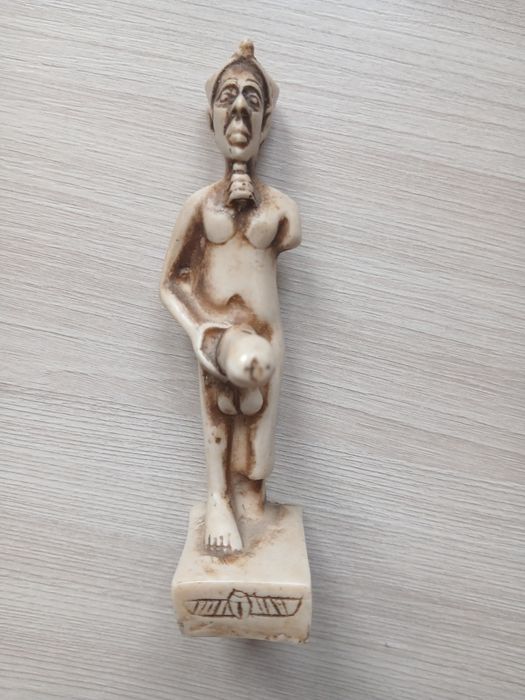 Статуэтка из Египта