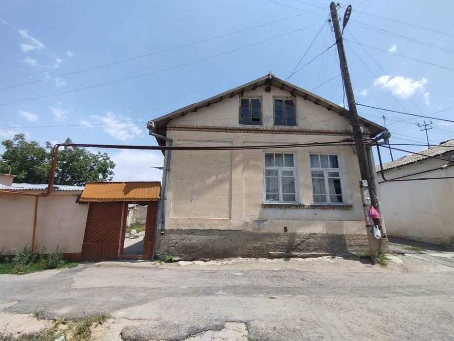 Продается до с земельным участком