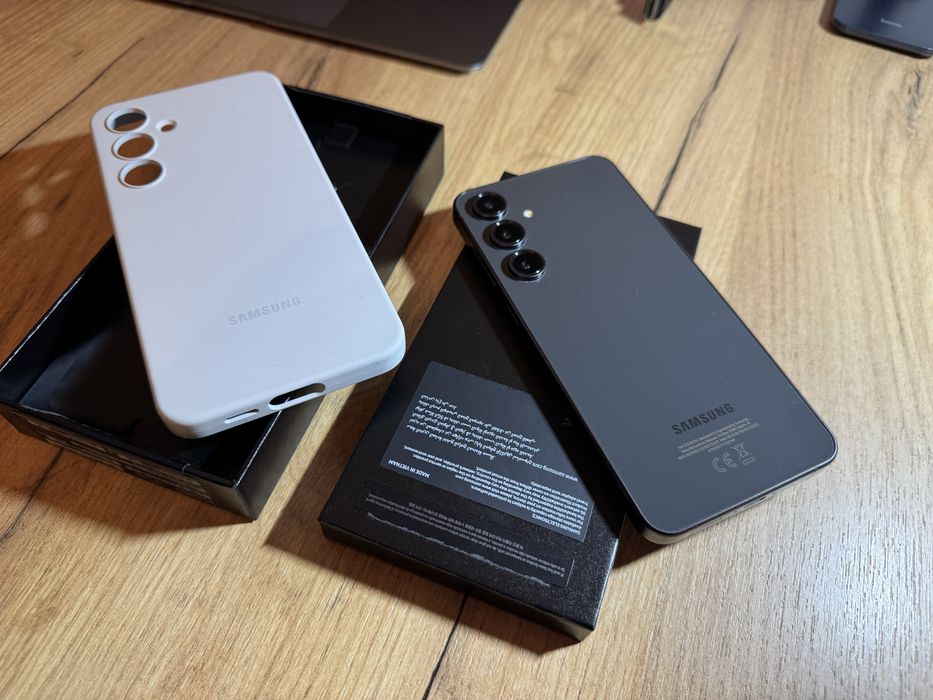 Samsung Galaxy S24 FE