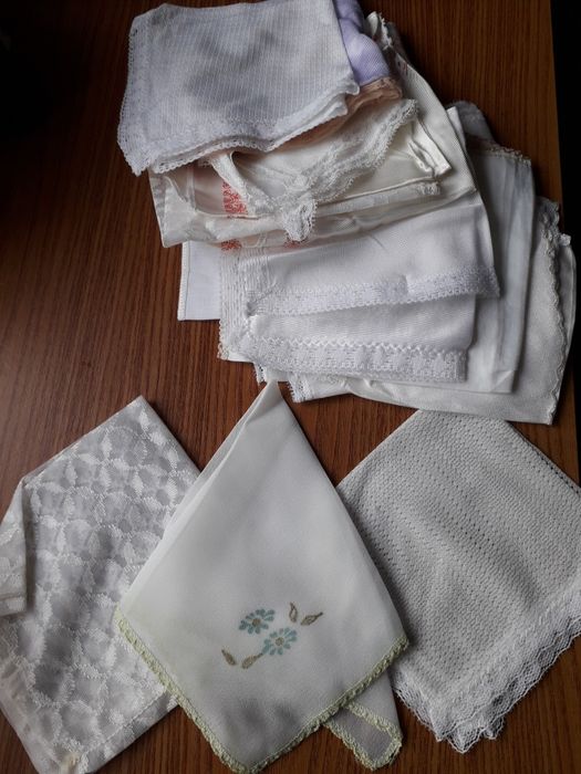 Носни кърпички  дамски