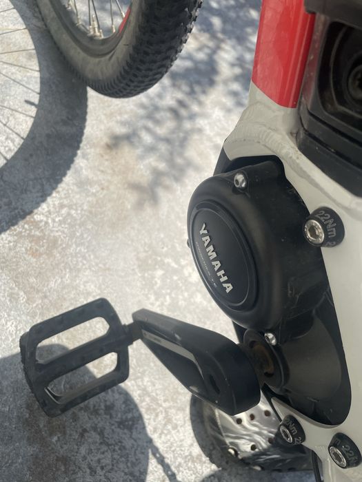 Bicicletă electrică Haibike HardFour 10 24" – e-MTB, stare foarte bună