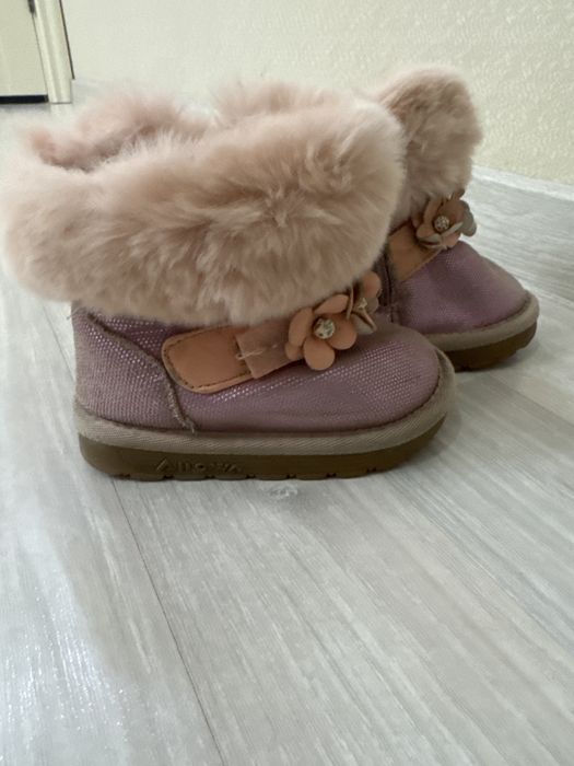 Детские зимние сапоги. Для девочек