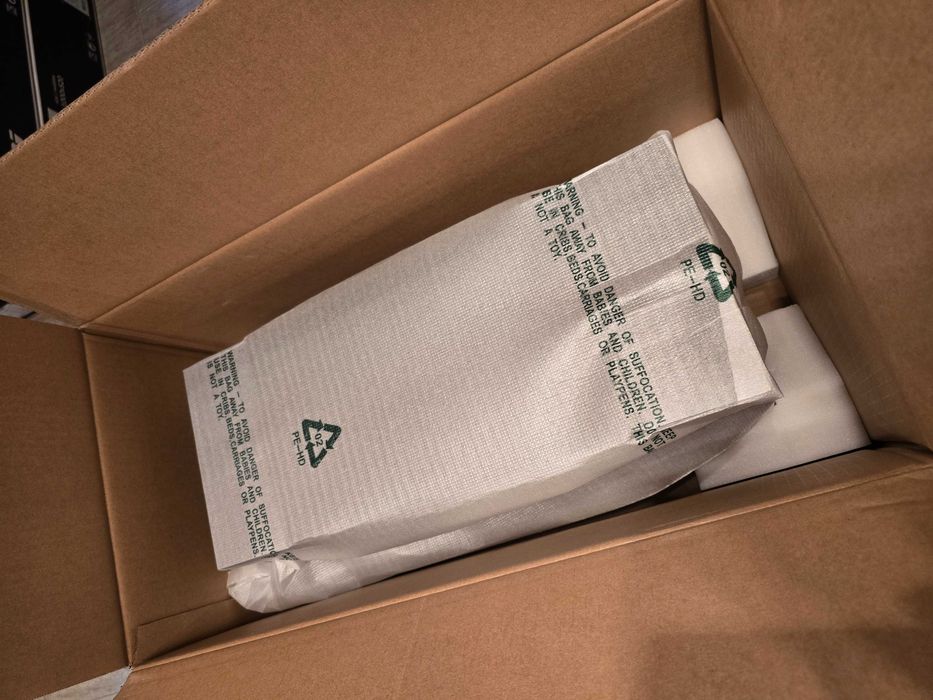 KEF Q250c Boxa Centru Satin Black Home Cinema Hi‑Fi 2‑Way Dialog Clar