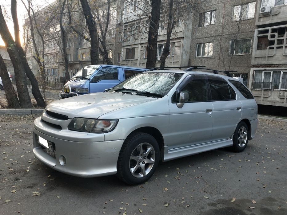 Продам Nissan R'nessa